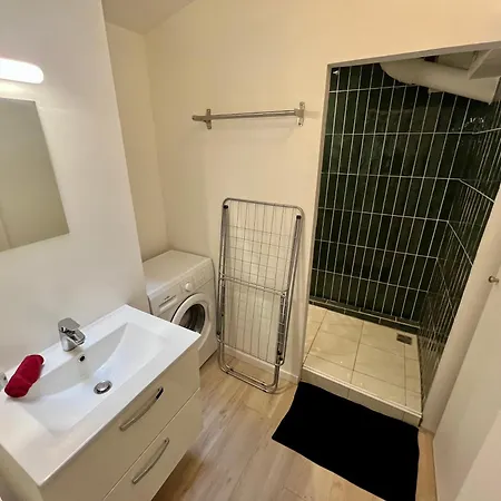 Les Secrets De La Mezzanine -299 Appartement